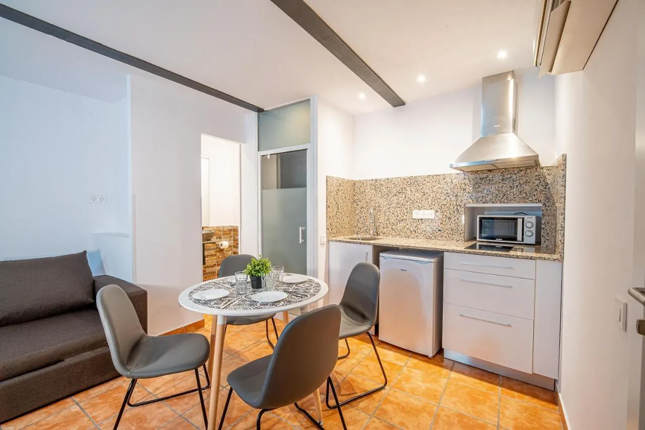 Apartamento 1 En La Muralla Romana Junto A La Catedral Tarragona 0*,  Spanje